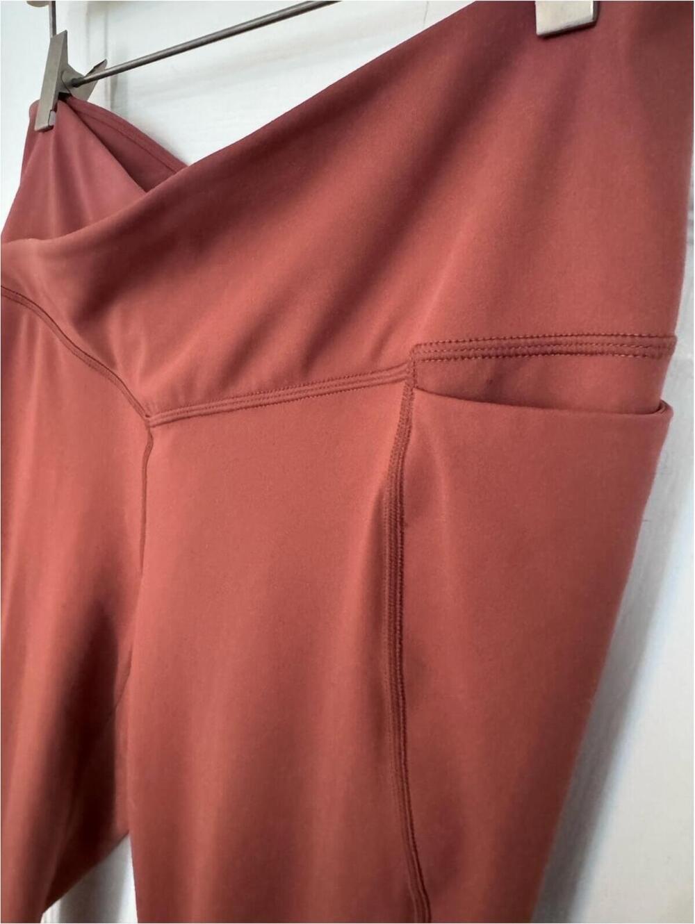 Rust Color High-Waist Pocket Leggings in Rust